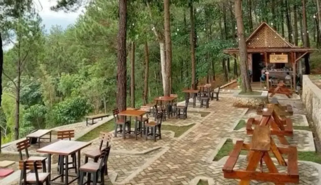 Resto View Alam di Cirebon