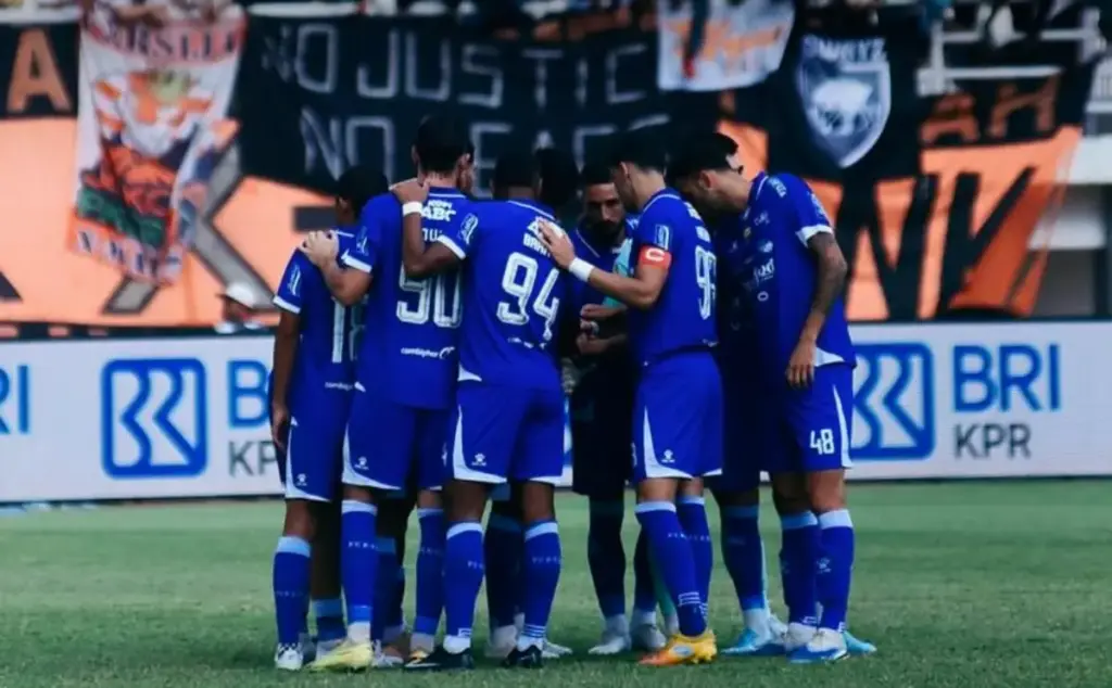 sisa pertandingan persib bandung